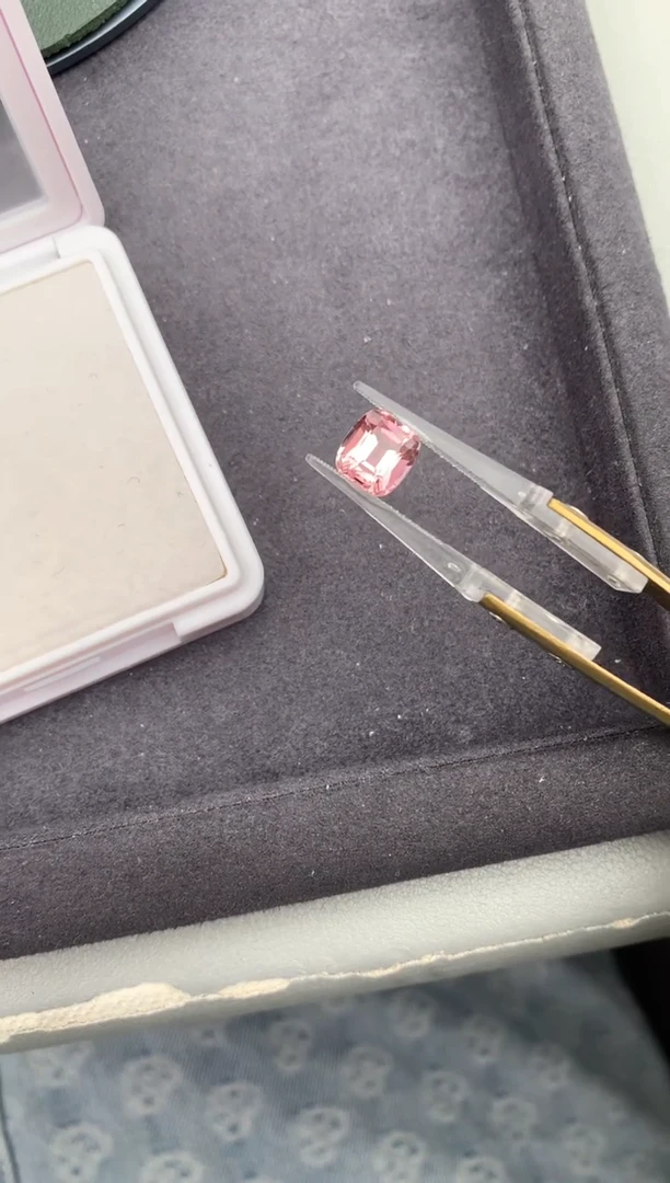 未镶嵌珠宝半成品碧玺2.5ct粉碧玺  BH  定制