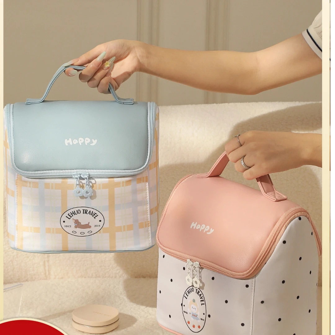 小房子化妆包女2025新款高端大容量便携式收纳外出洗漱护肤品分区