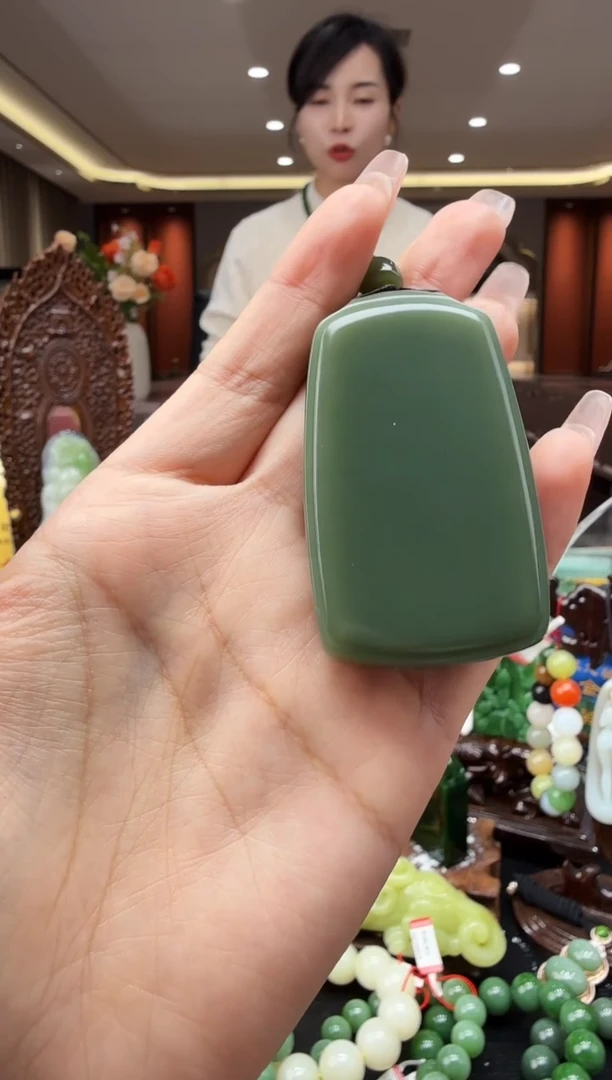 颈饰未镶嵌和田玉63szq