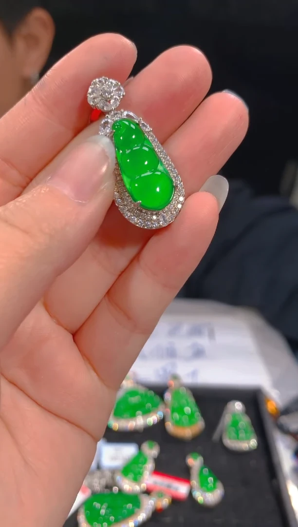 【闪购商品】定制翡翠未镶嵌116多样性发货（发其一）