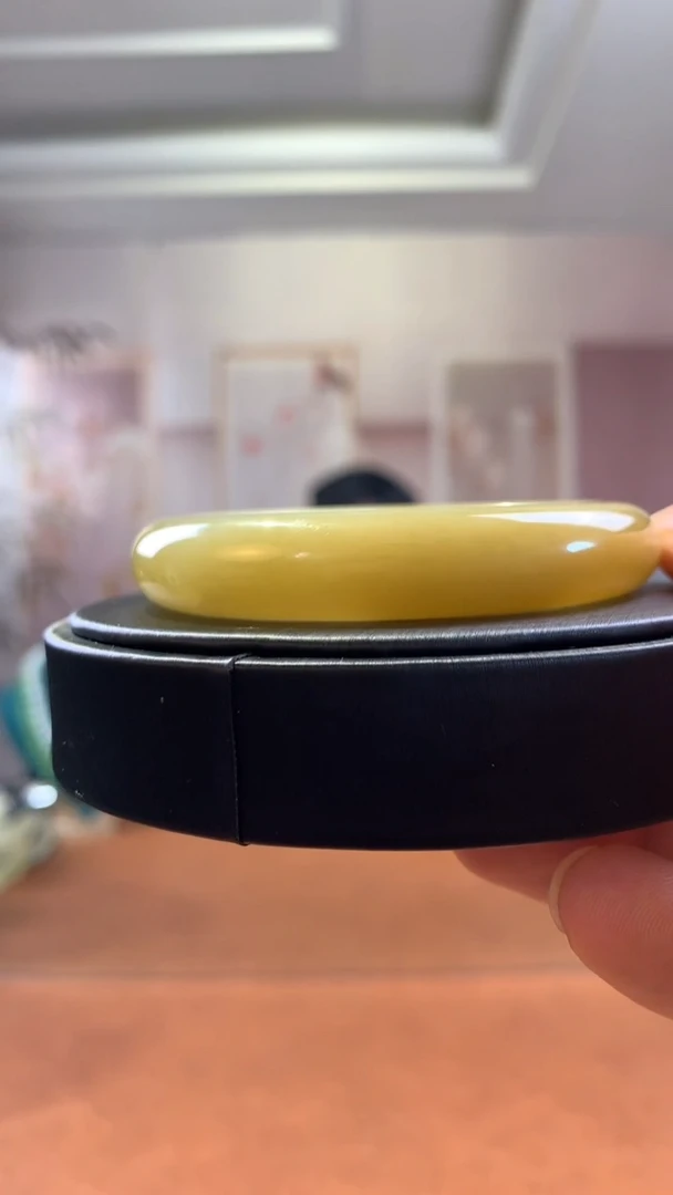 未镶嵌和田玉把件且末金糖手镯54