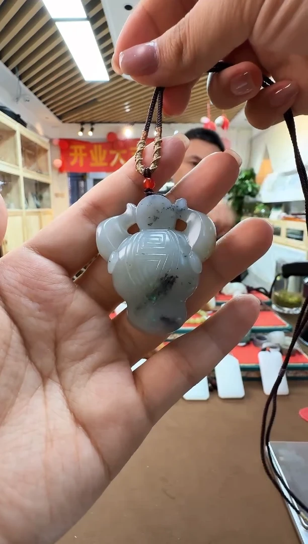 和田玉未镶嵌吊坠(不含链)吊坠