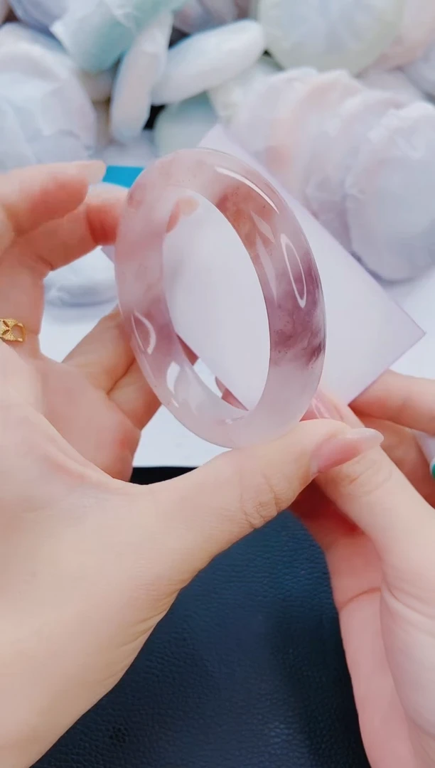 石英质玉手镯未镶嵌M206-60-61