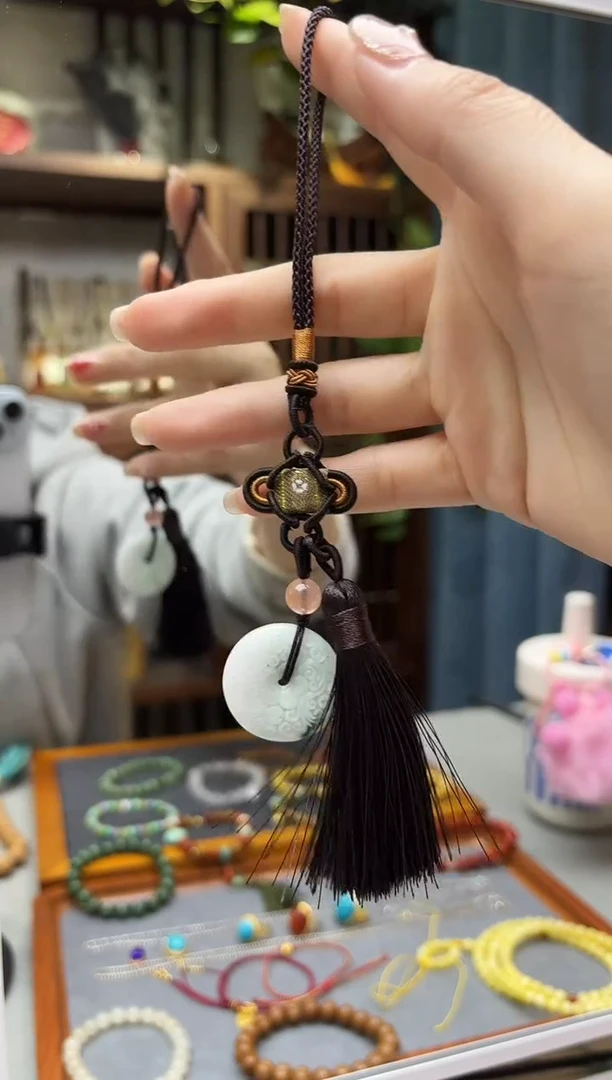 未镶嵌挂件翡翠翡翠雕花平安扣挂件DN