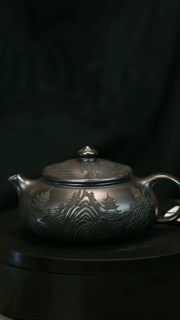 茶壶紫砂天**商H1823李传荣石黄刻绘寒江