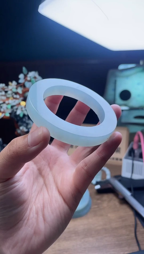 【闪购商品】定制翡翠手镯未镶嵌定制