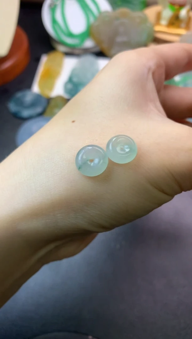 定制翡翠未镶嵌毛货
