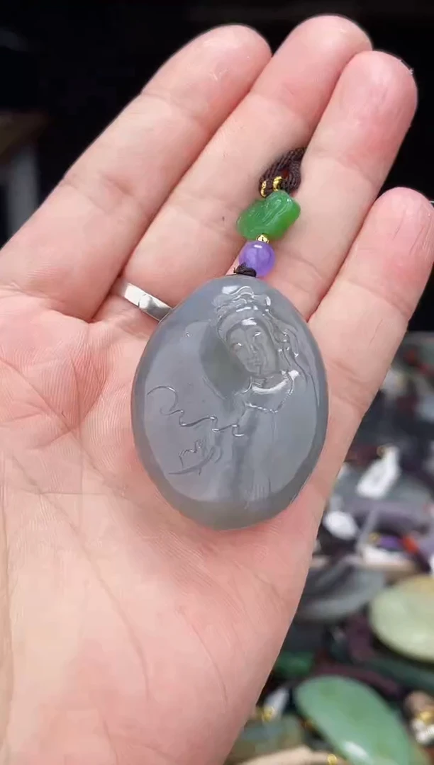 颈饰未镶嵌和田玉1