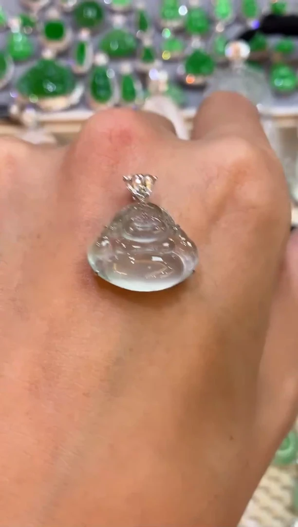 吊坠(不含链)18K金镶嵌翡翠佛公