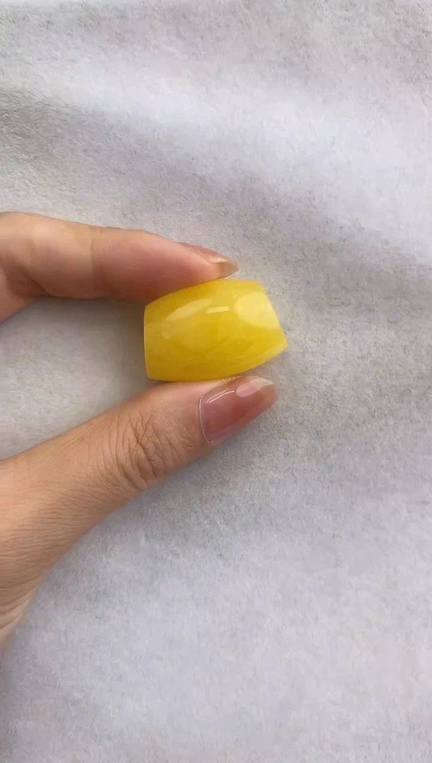 未镶嵌琥珀裸石10619033-配饰