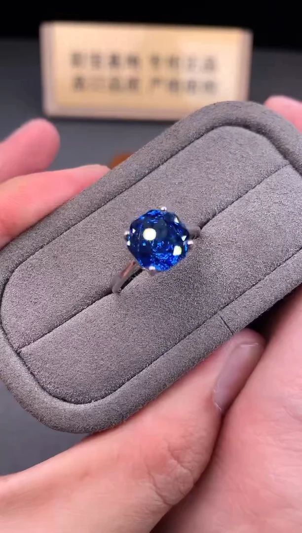 银S925镶嵌戒指托帕石2222