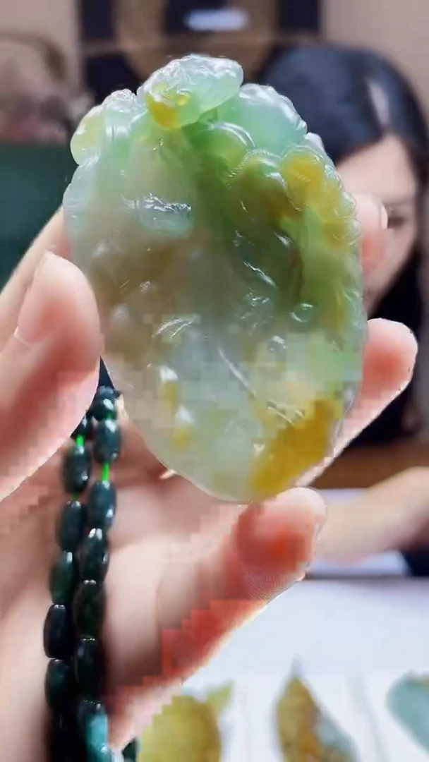 未镶嵌定制翡翠吊坠149