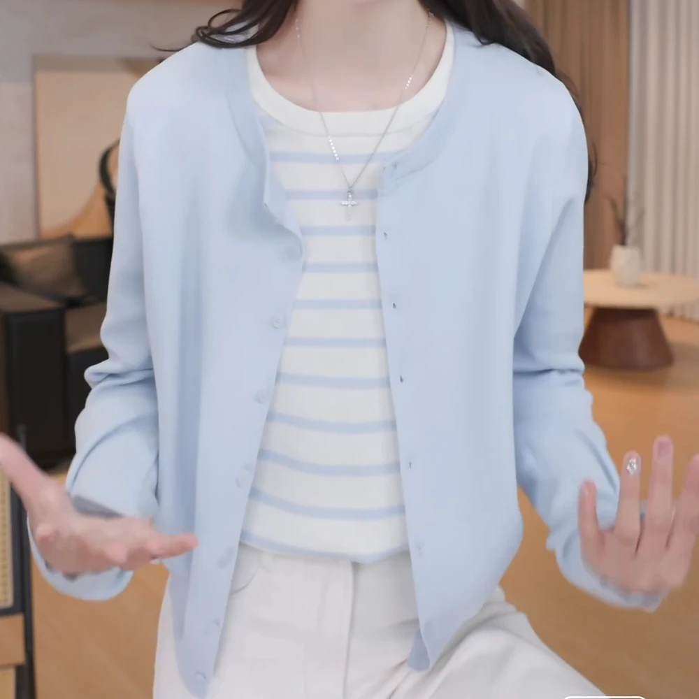 B早春新款气质时尚休闲条纹撞色假两件针织衫上衣女2025新款时尚