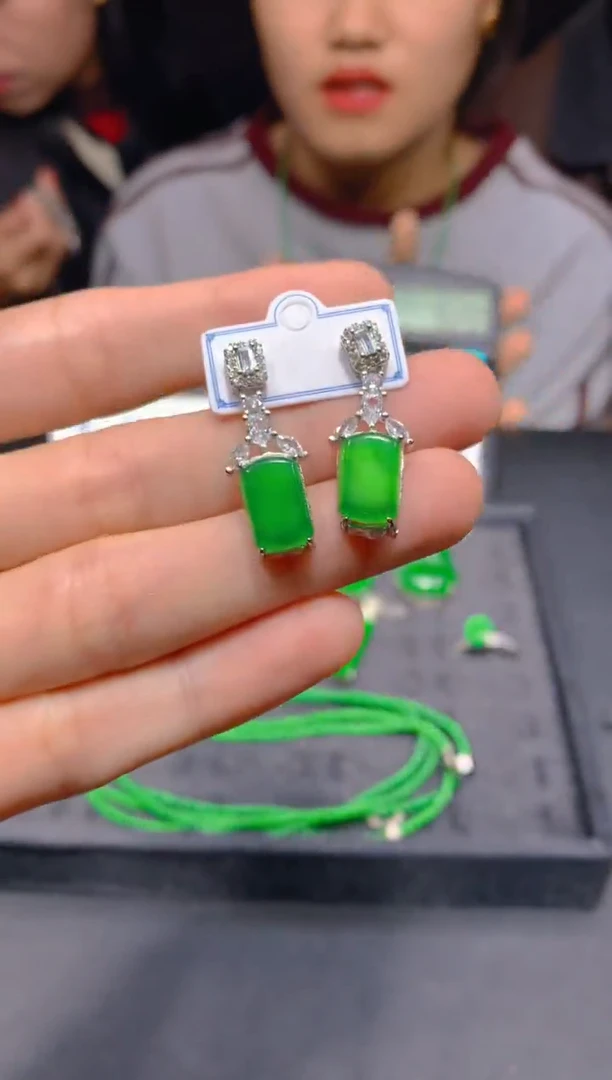 未镶嵌定制翡翠38多样性发货（发其一）