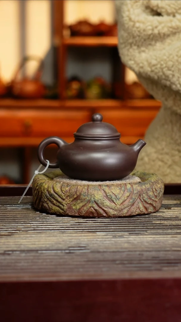 宜兴原矿紫砂壶茶壶宜兴原矿紫砂壶茶壶150C