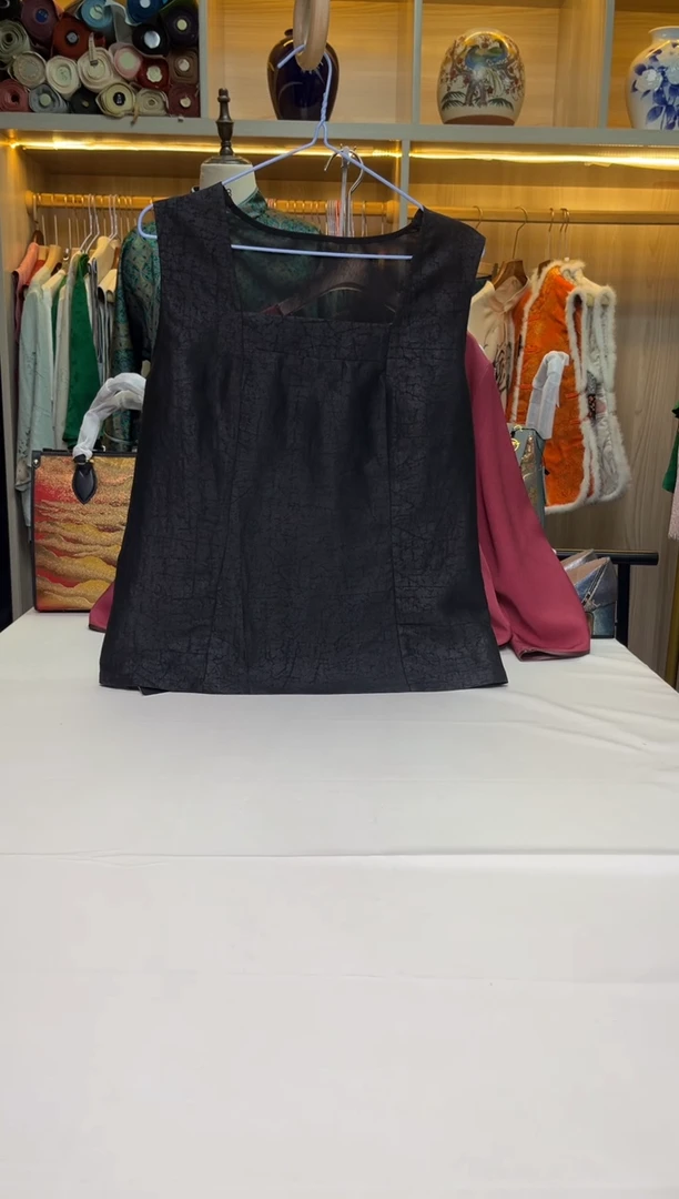 织绣黄****兔精选   100