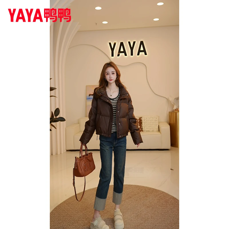 YAYA/鸭鸭显瘦短款时尚宽松保暖拼接冬季羽绒服24Y089
