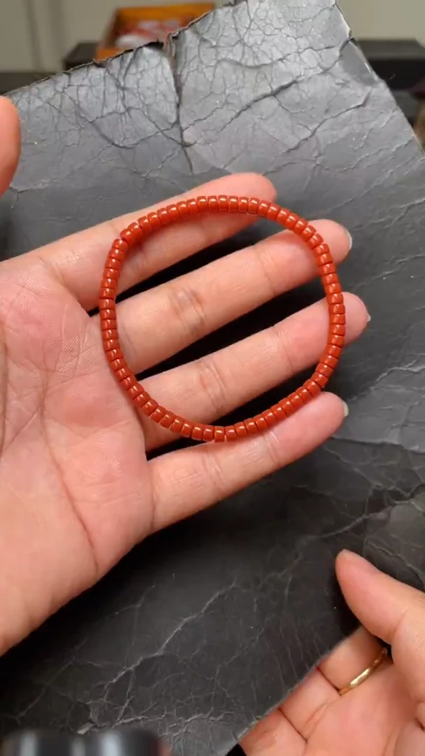 未镶嵌65南红玛瑙手串--4