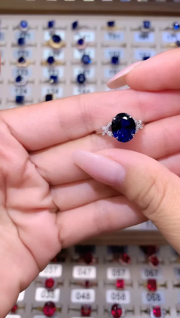 蓝宝石戒指银S925镶嵌银色911