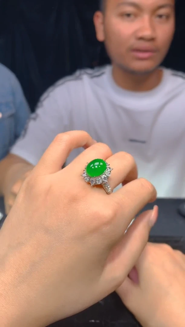 【闪购商品】定制翡翠未镶嵌35多样性发货（发其一）