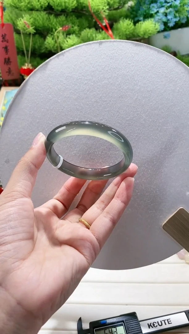 玛瑙/玉髓手镯未镶嵌47-56.6