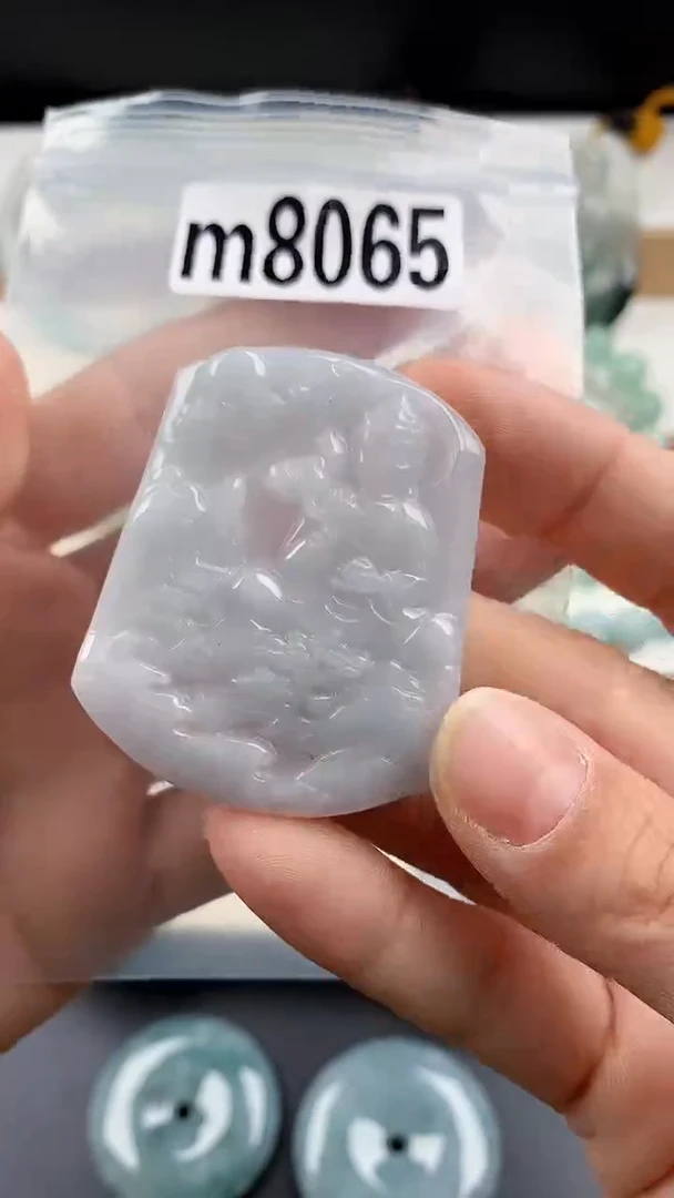 颈饰未镶嵌翡翠天然翡翠吊坠挂件
