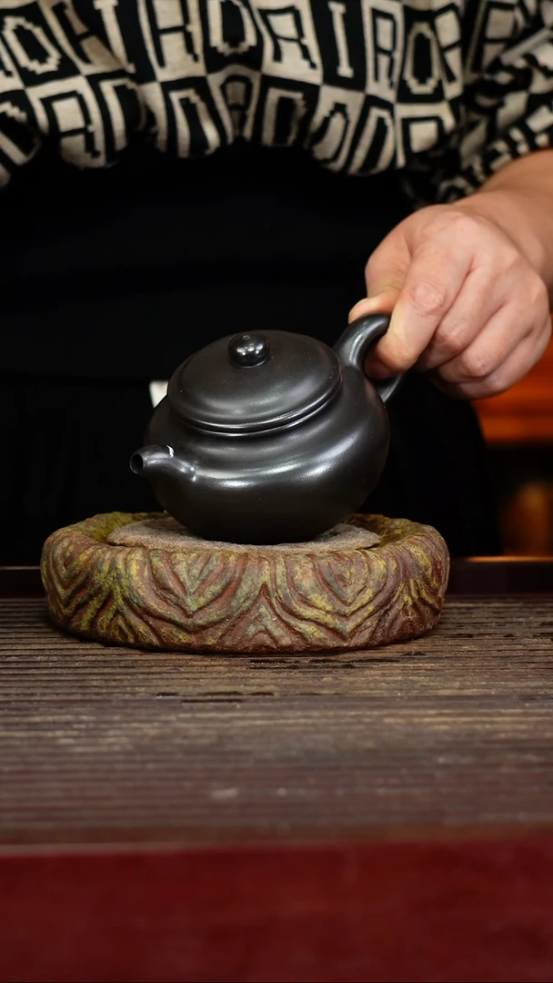 宜兴原矿紫砂壶茶壶宜兴原矿紫砂壶茶壶200C