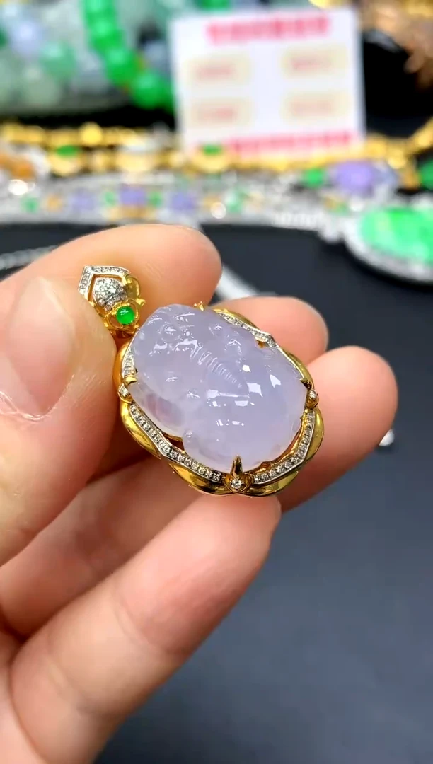 颈饰18K金镶嵌翡翠348-中国好珍宝