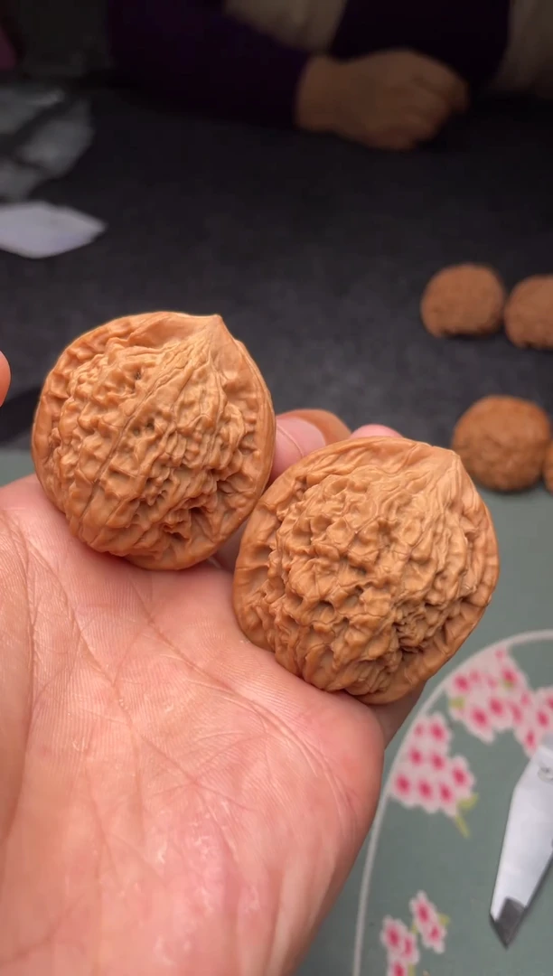 把件文玩核桃a364   莲花 39尺