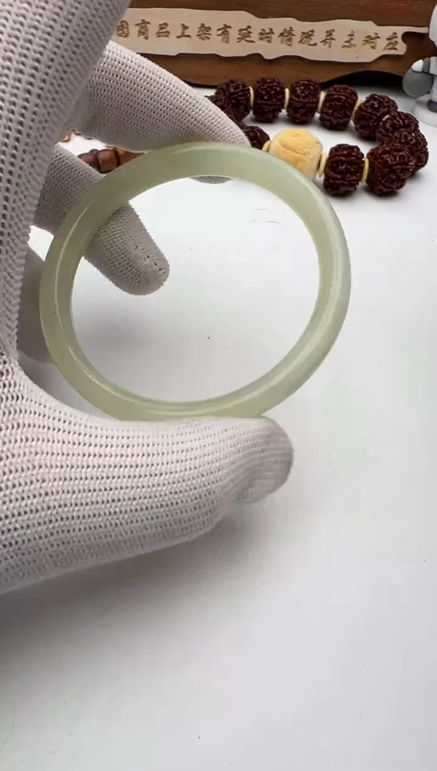 【闪购商品】和田玉（糖玉）手镯未镶嵌和田玉镯子