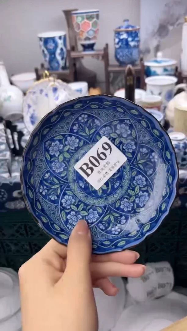 瓷片人****行  B069