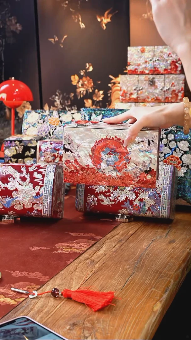 【闪购商品】瓷片螺钿工艺香椿木首饰盒