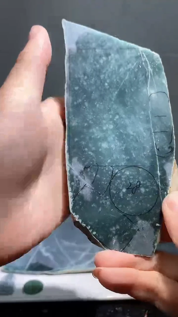 【闪购商品】翡翠挂件未镶嵌天然翡翠A货原料