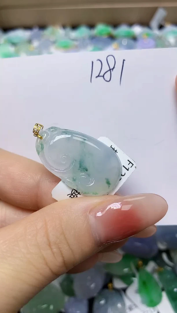 翡翠18K金镶嵌颈饰 天然缅甸翡翠A货