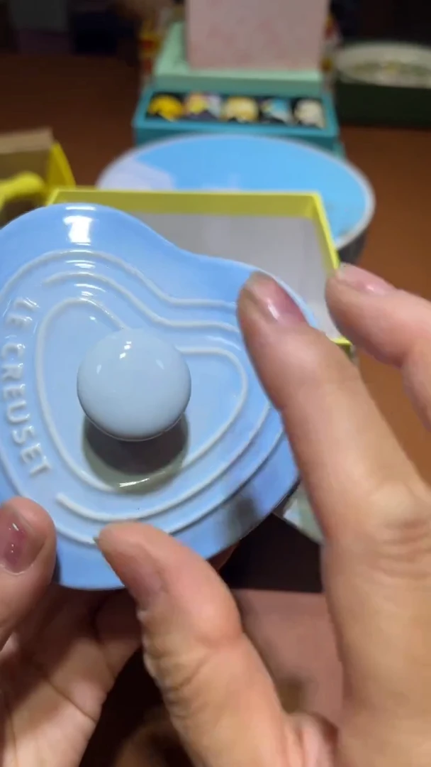 瓷片碗碟好物一件不留@@1