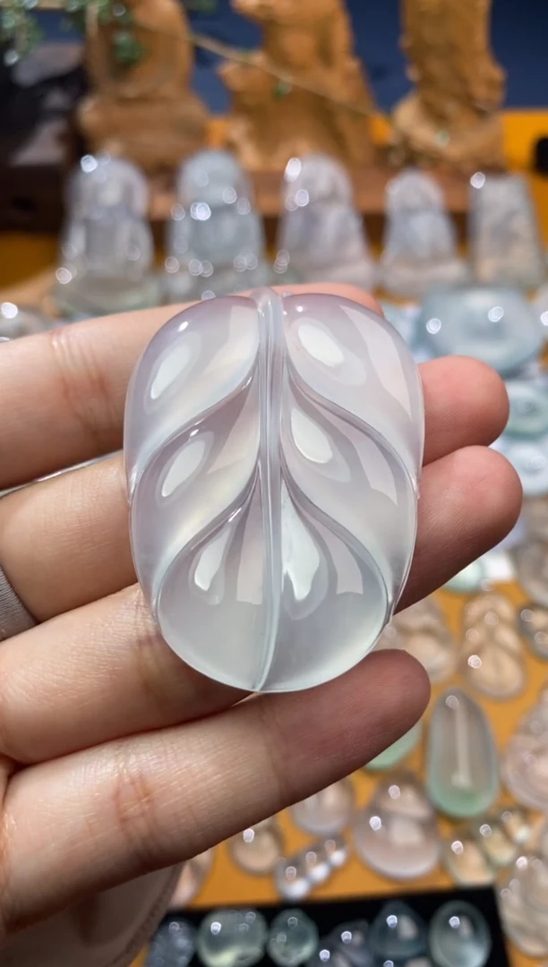 【闪购商品】定制翡翠未镶嵌叶子50*35.1*6.2
