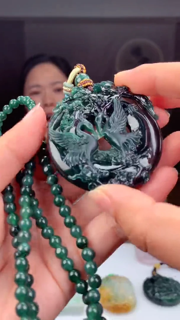 【闪购商品】定制翡翠未镶嵌天然A货翡翠（拍一发一)