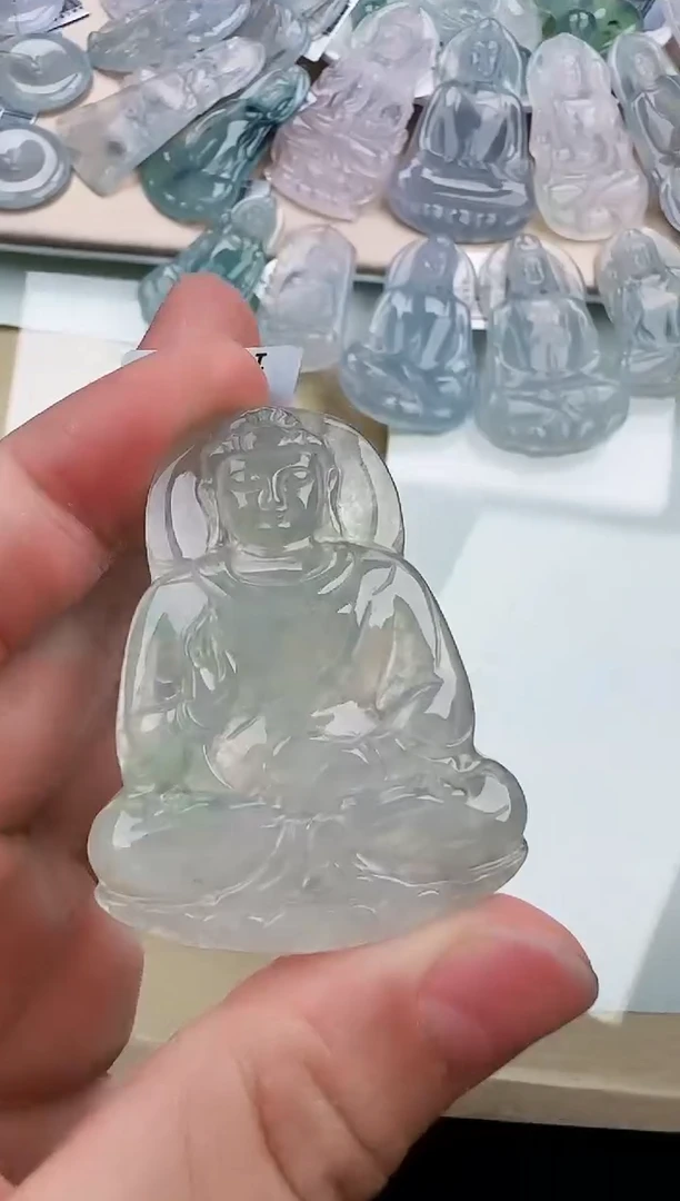 翡翠未镶嵌颈饰缅甸翡翠a货