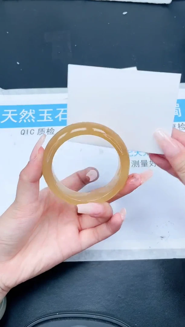 【闪购商品】石英质玉手镯未镶嵌49-54