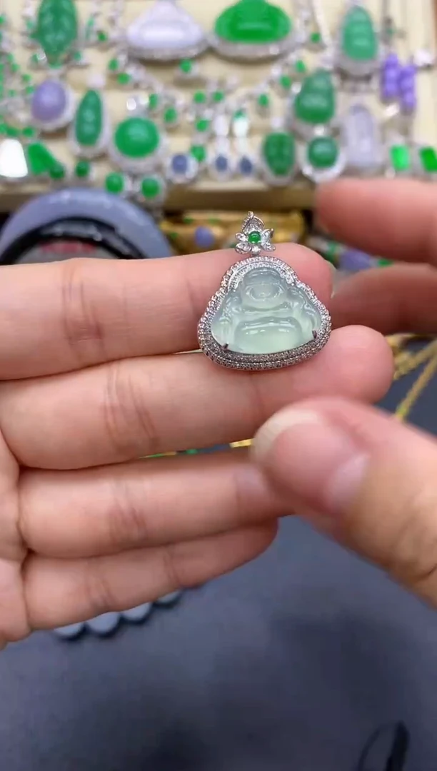 颈饰18K金镶嵌翡翠207-中国好珍宝