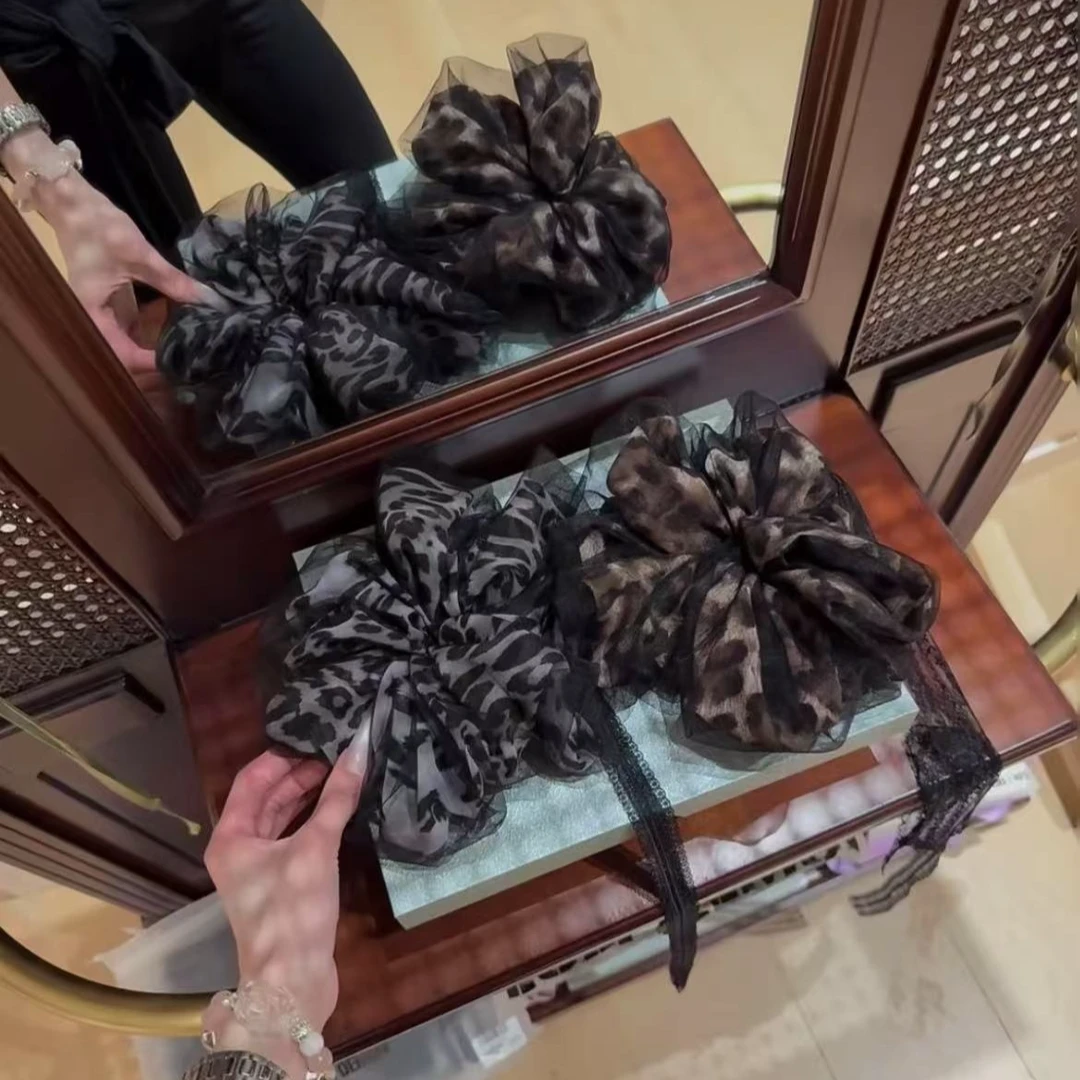 天总同款超大豹纹发圈双层网纱设计大肠圈高级重工发饰长飘带发圈