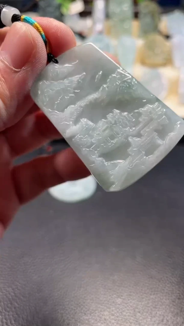 颈饰未镶嵌翡翠12/16/072