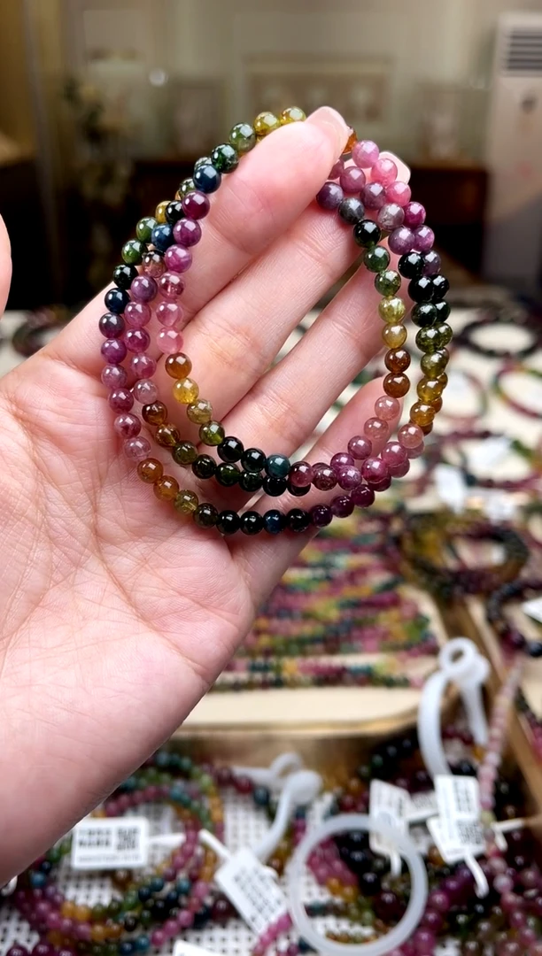 【闪购商品】/未镶嵌碧玺4mm+碧玺多圈多样性发货