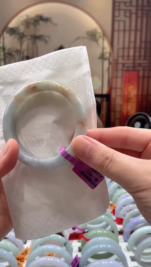 翡翠手镯未镶嵌000050505