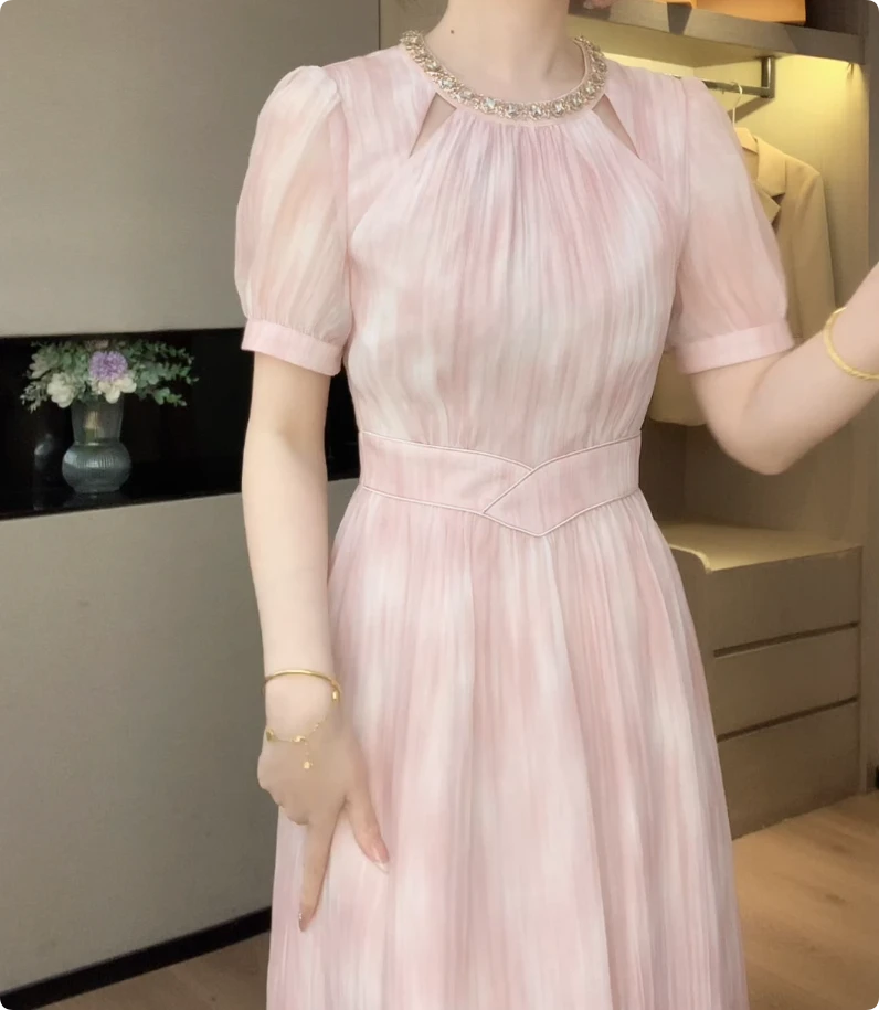 恋人心动 原创轻奢钉珠气质显瘦长连衣裙