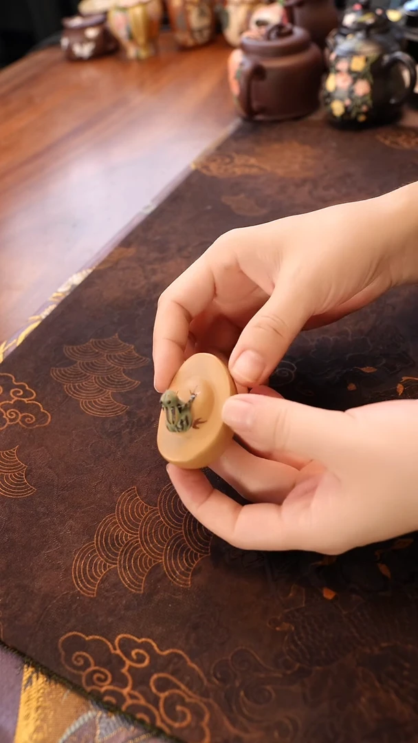 茶壶紫砂元宝金蟾