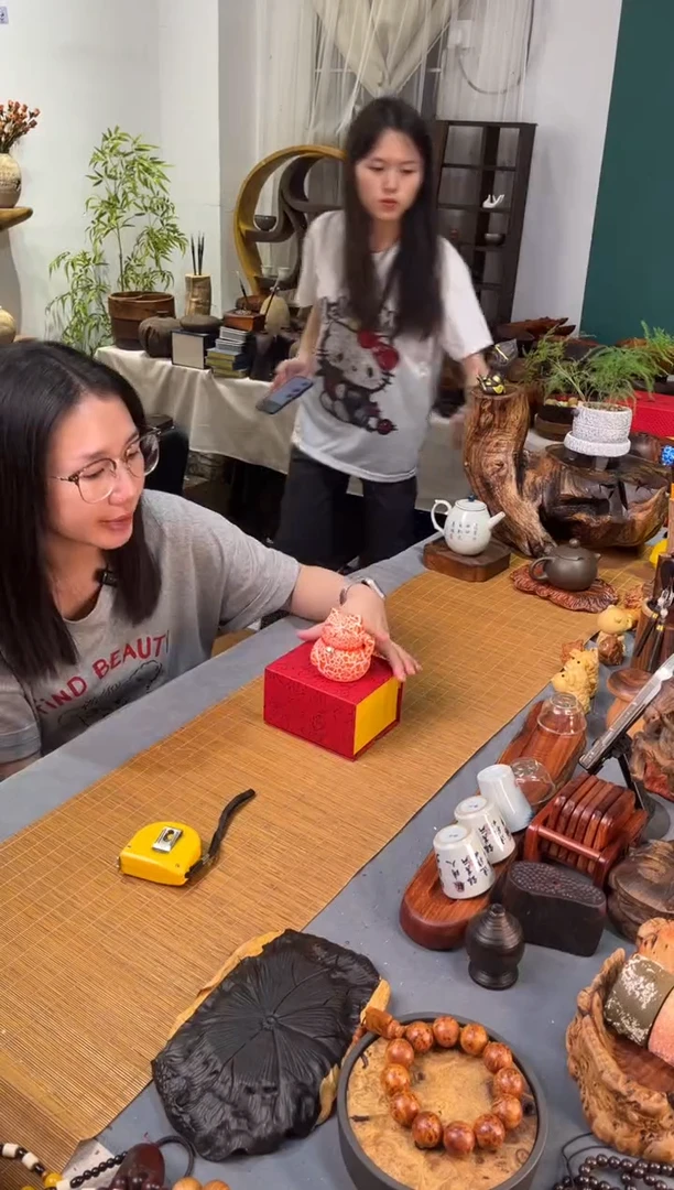 黑檀招财猫礼盒装