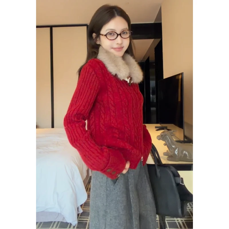 MARIE.COCO秋冬韩系毛领圣诞红针织衫开衫外套搭设计感休闲裤套装