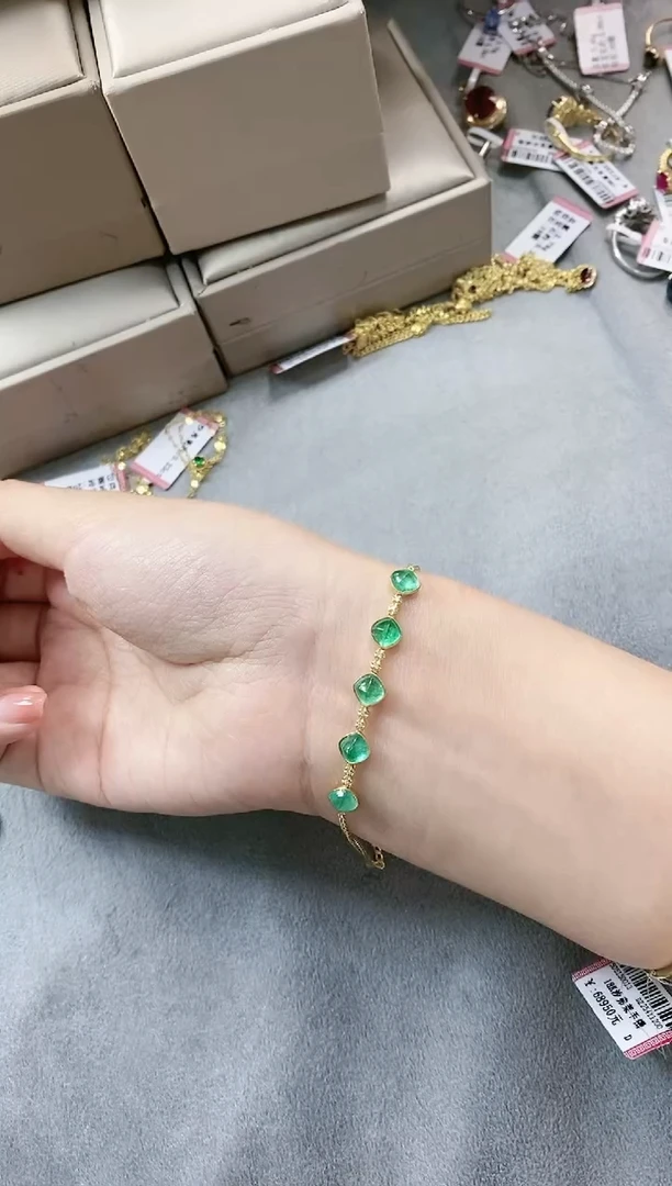 手链18K金镶嵌祖母绿·
