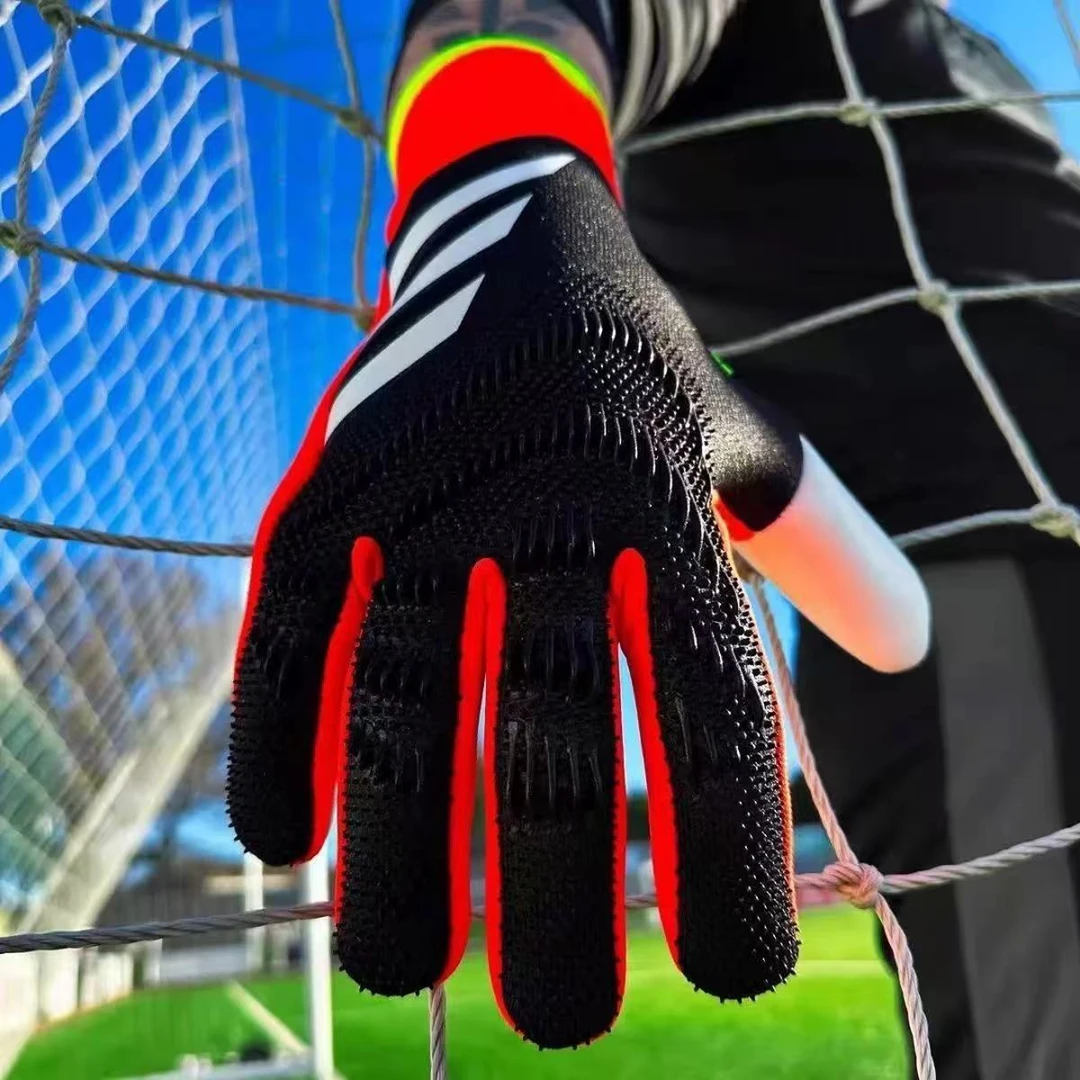2025新款猎鹰足球门将手套防滑耐磨乳胶龙骨背球员联赛守门员手套